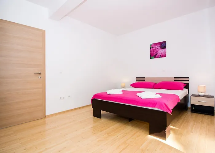 Jusepe Apartmán *