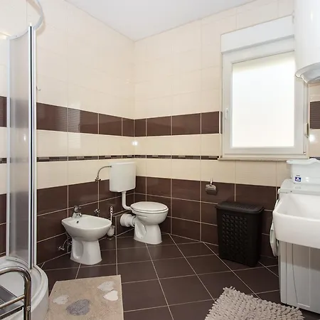 Apartment Jusepe *